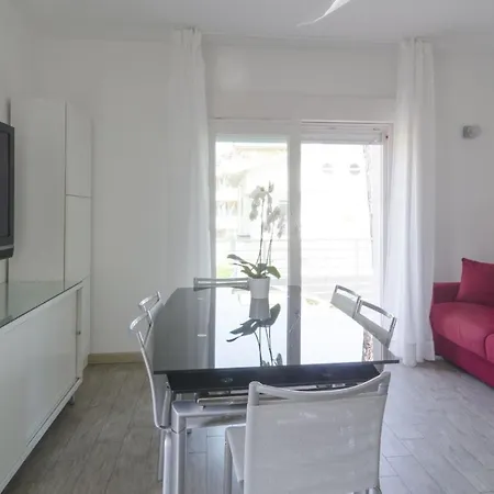 Federica דירה מילאנו מריטימה